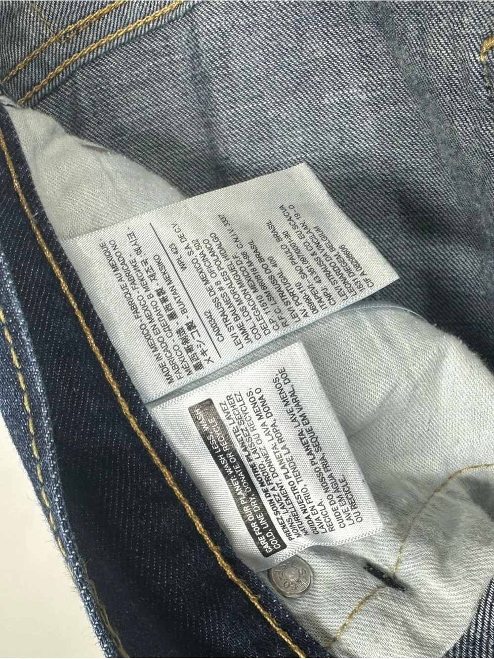 Levi’s 505 Men’s Jeans 36x32 Regular Fit Straight Leg Medium Wash Blue Denim
